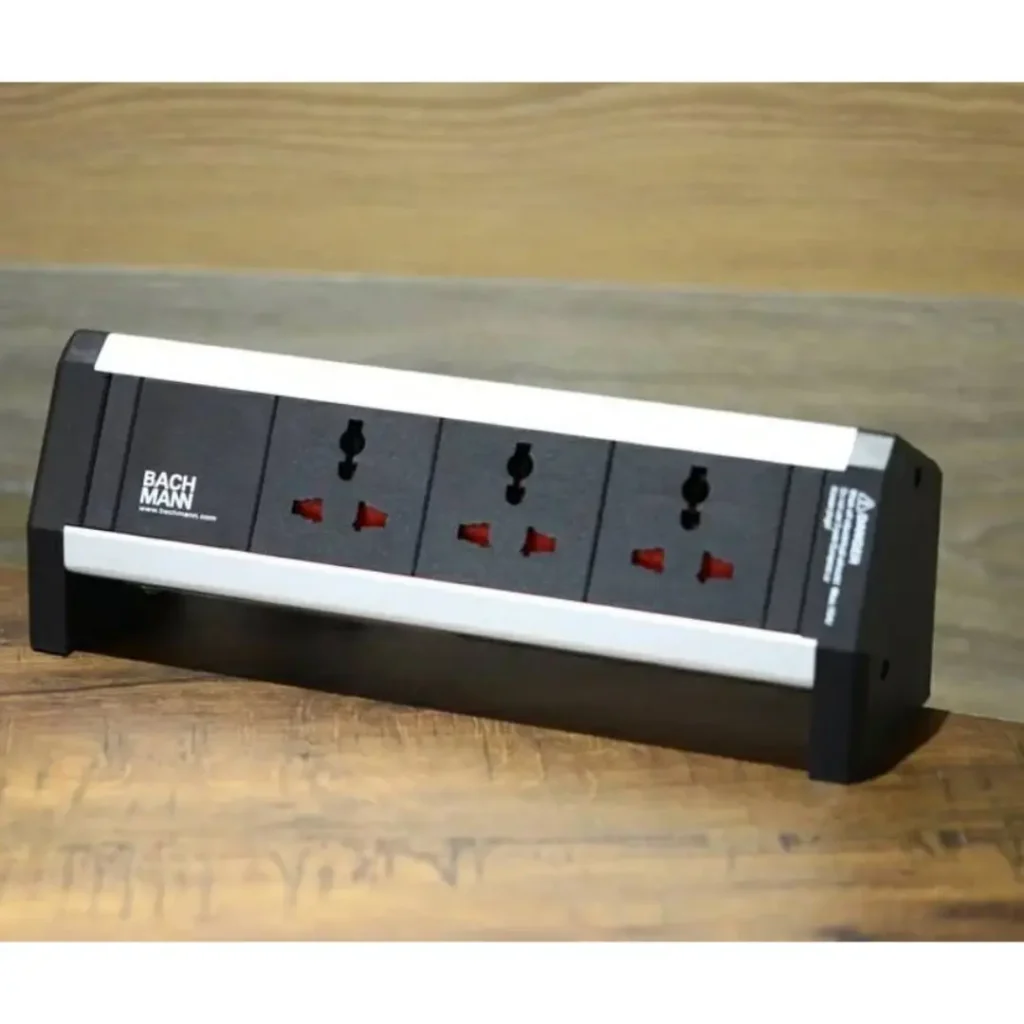 BACHMANN Desk1 桌上型延長插座（免挖孔設計）-1