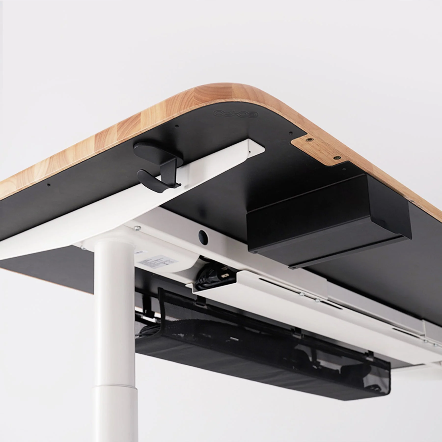 COFO 良木升降桌 下面視角