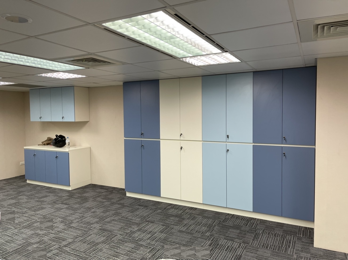 歡迎洽詢 辦公室系統櫃設計 | 衣櫃 | 矮櫃 | 書櫃 | 高櫃 | 展示櫃 | 收納櫃 | 櫥櫃 G