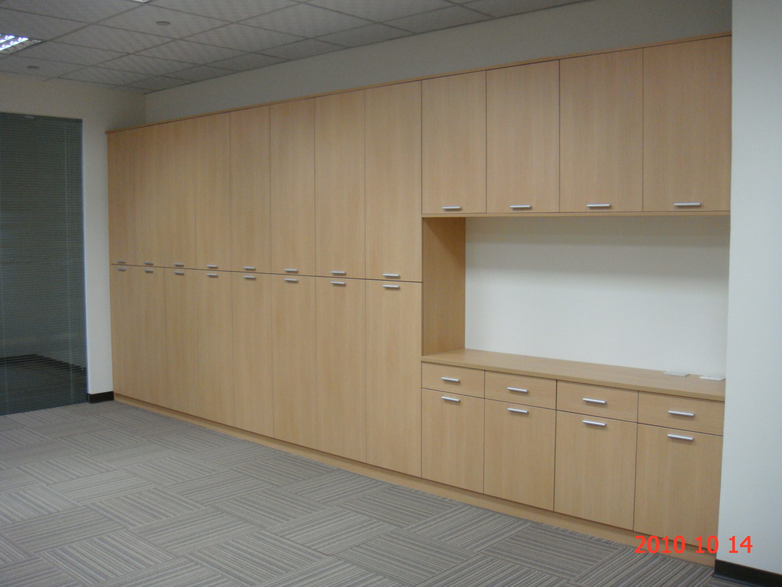 歡迎洽詢 辦公室系統櫃設計 | 衣櫃 | 矮櫃 | 書櫃 | 高櫃 | 展示櫃 | 收納櫃 | 櫥櫃 B