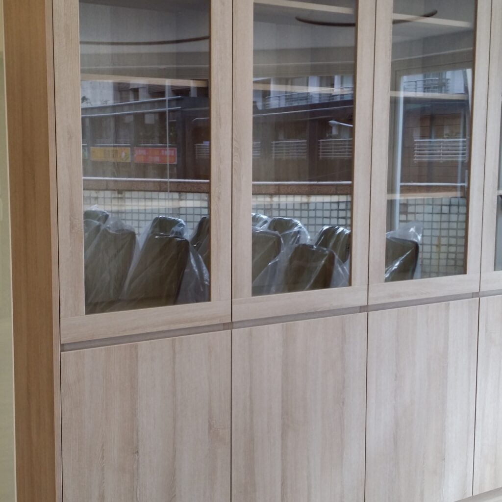 歡迎洽詢 辦公室系統櫃設計 | 衣櫃 | 矮櫃 | 書櫃 | 高櫃 | 展示櫃 | 收納櫃 | 櫥櫃 E